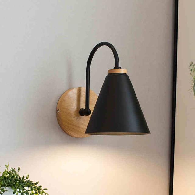 Wooden wall lamp