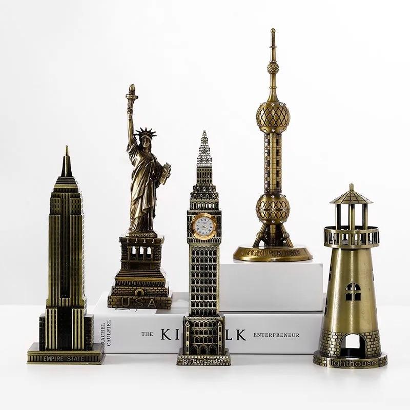 Famous Landmark Sculptures