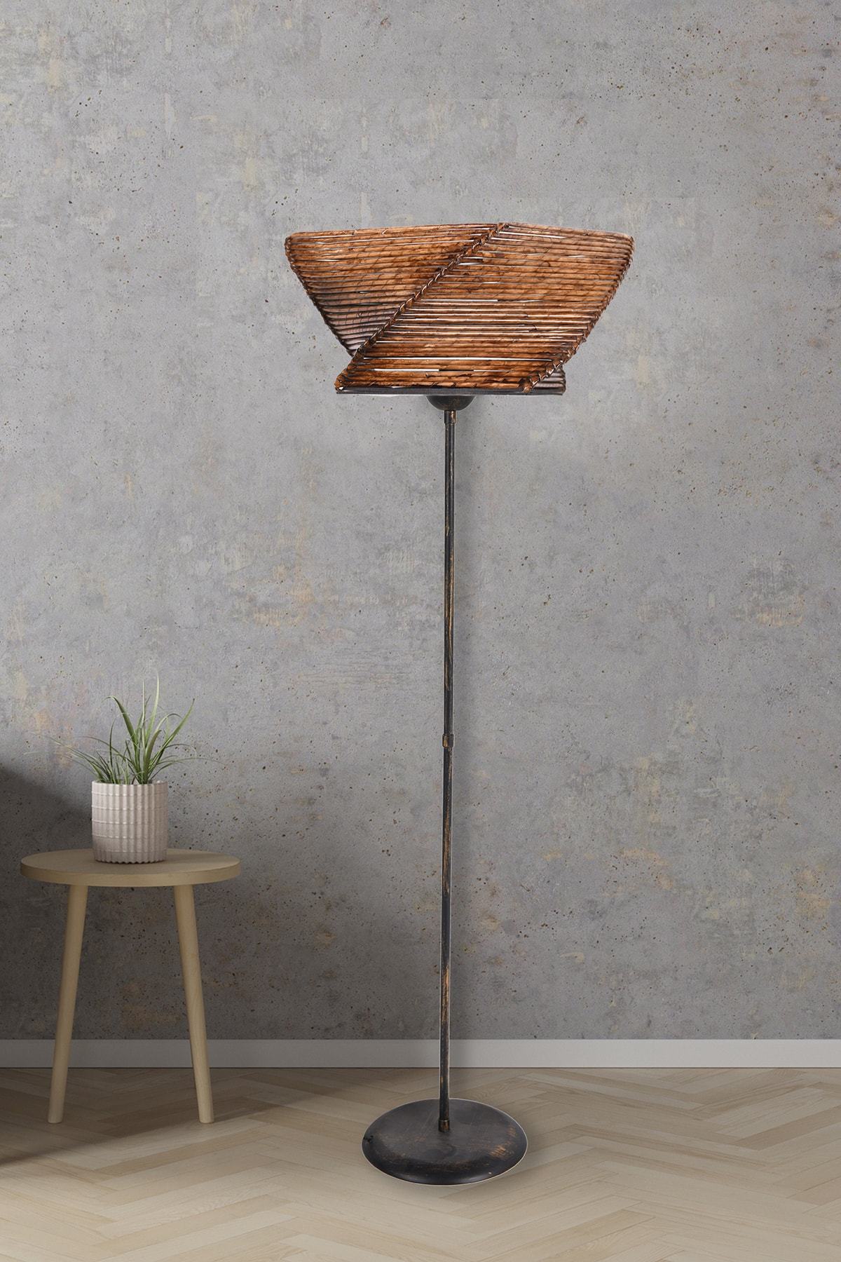 Nordic Floor Standing Lamp